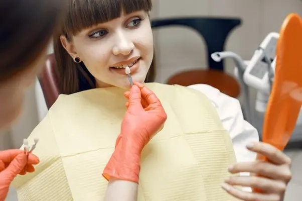 Smile Makeover in Dubai: Achieve a Flawless Look with Dental Veneers